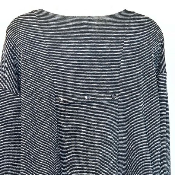 SPIRITTICUS CLOTHING Navy Blue and White Stripe Button Up Blouse-M - Picture 6 of 9